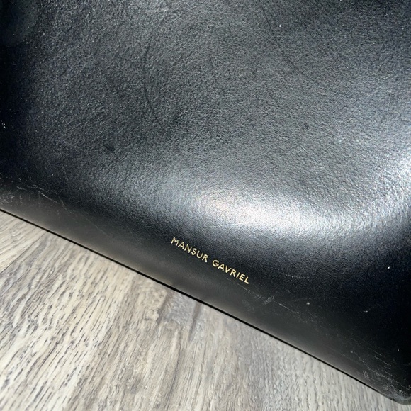 MANSUR GAVRIEL Mini Leather Bucket Bag. - Picture 4 of 15